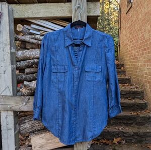 Xtaren Denim Cutout Back Button Up Top | Women's Large